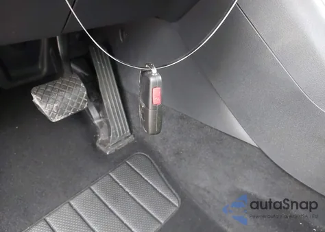 2017 Volkswagen Tiguan 2.0T Sport z USA, uszkodzony, nr VIN WVGUV7AX4HW511626